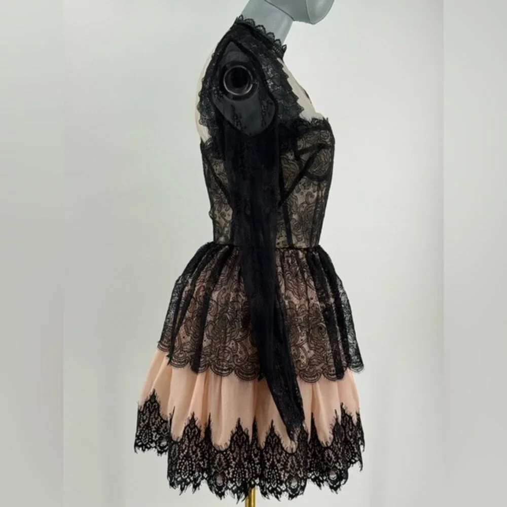 🆕 BRONX & BANCO 🧿 NWOT Daphne Illusion Lace Long Sleeve Mini Dress, Sz M US 6 - Picture 5 of 13